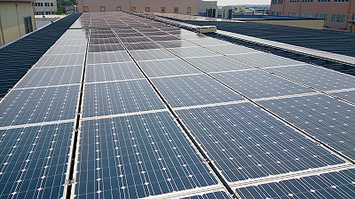 太陽光パネル(神戸工場)